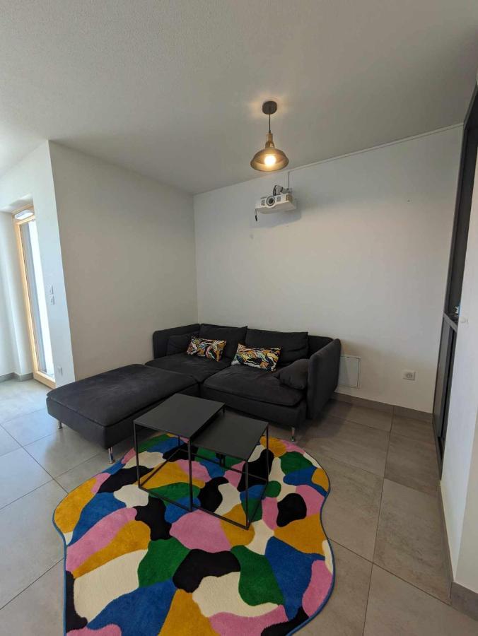 Appartement Moderne Tout Equipe Сен-Луи Экстерьер фото